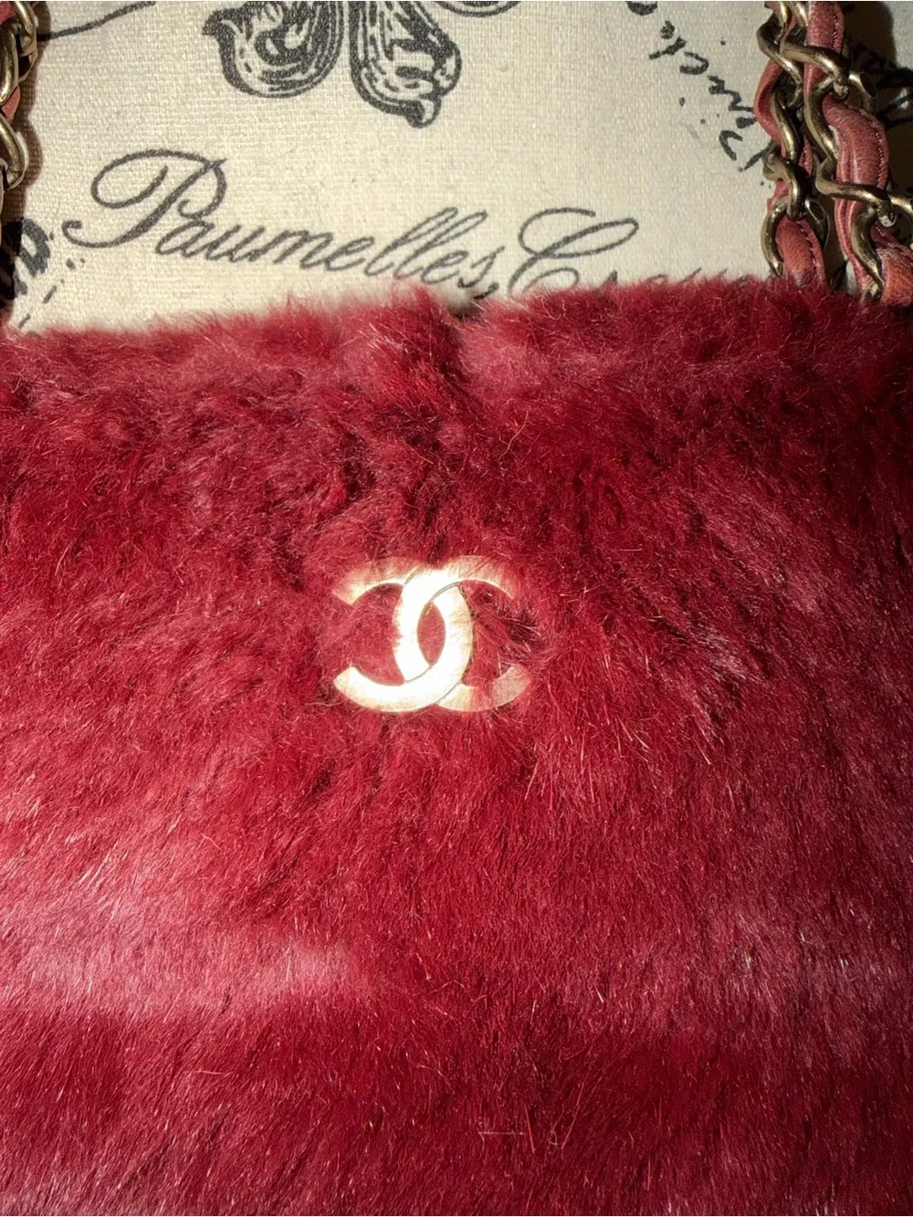 CHANEL Burgundy rabbit Fur Shoulder Bag with Chain Straps large